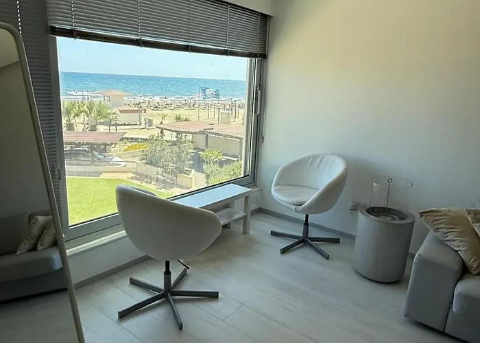 Marimar2 Paradise By The Sea Apartament Larnaca